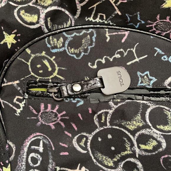 Tous backpack black w neon colors used - Picture 5 of 8